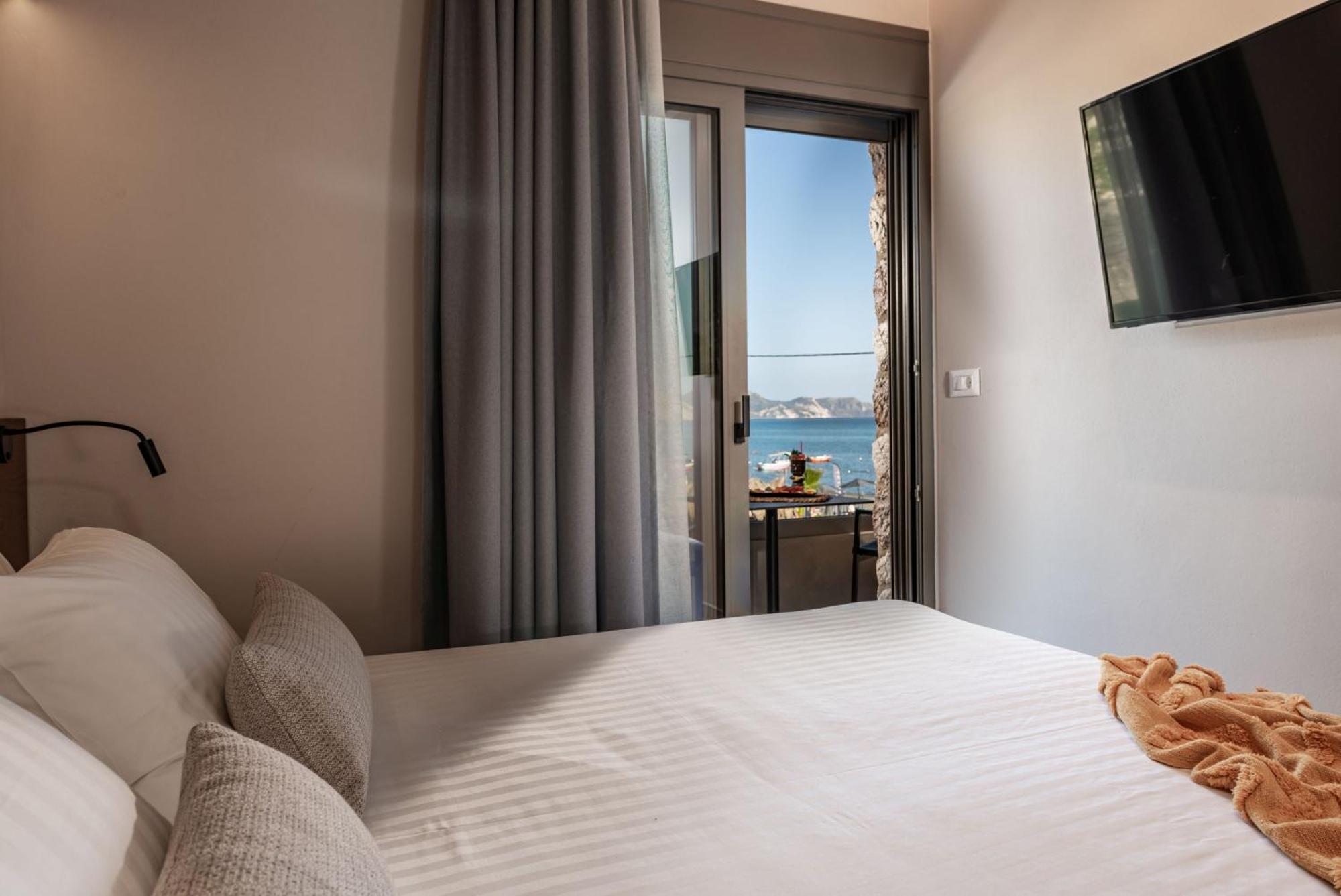 Horizon Apartments - Beachfront Luxury, By Zantewize Laganas Exterior foto